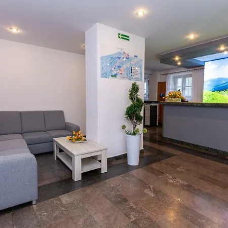 Kompleks Pilsko-jontek 리조트 *